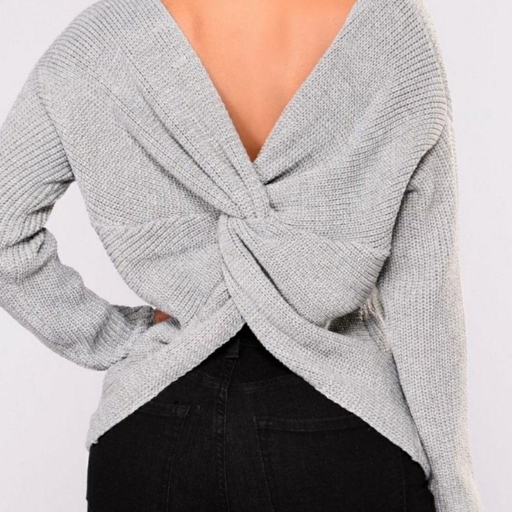 Fashion Nova back knott sweater